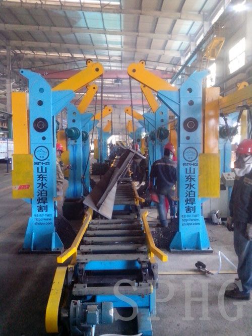 鏈式翻轉(zhuǎn)機